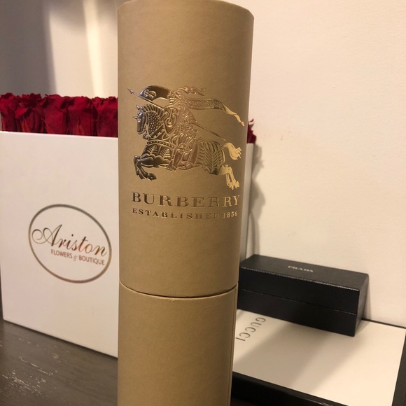 Burberry Other - Burberry small scarf box